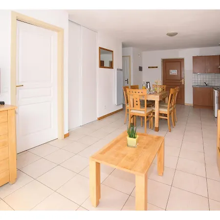 Appartement Le Royal.5 Mooslargue